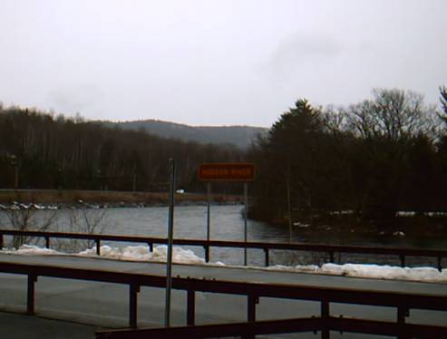 Hudson River Fishing and Canoes Access Point in North River right on NY 28